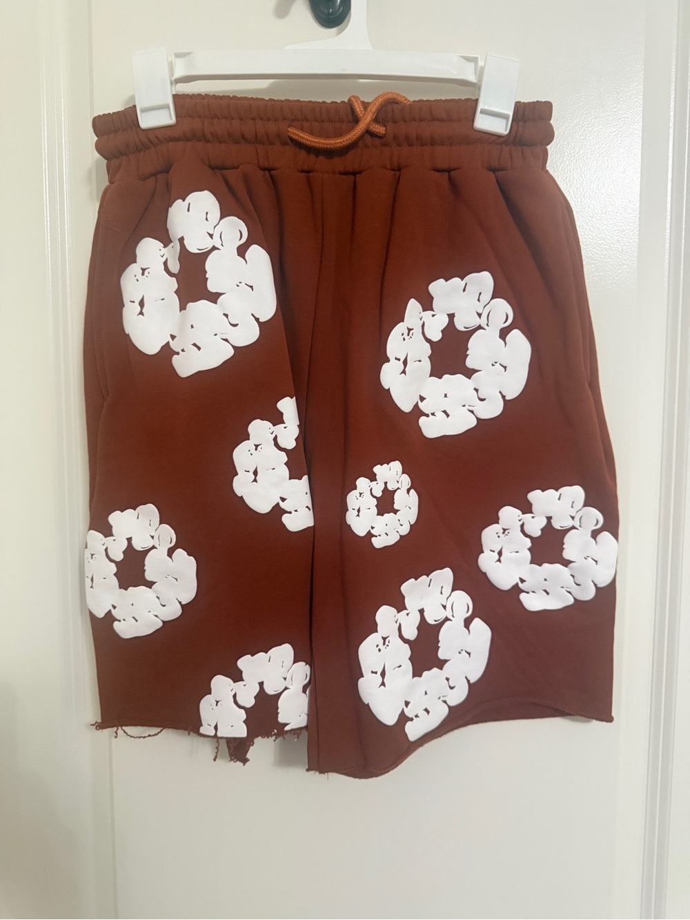 Rust, color, denim, tears, sweatshirts, size, medium - Picture 2 of 5